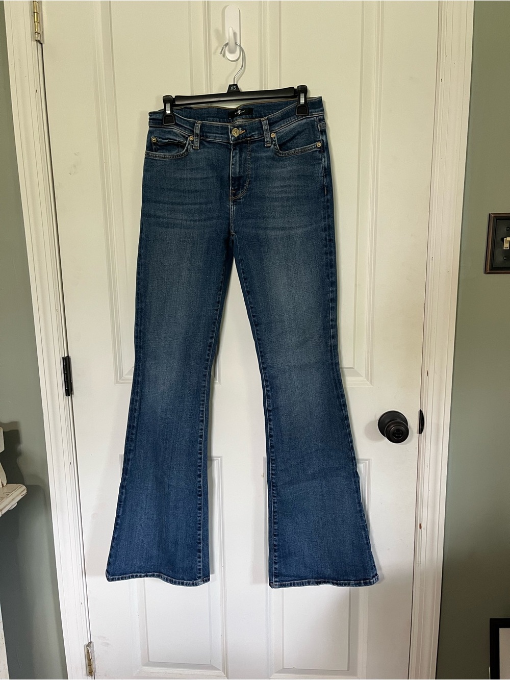 7 for all mankind